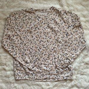 Abercrombie & Fitch Relaxed Pattern Sweatshirt in Cream Leopard Print